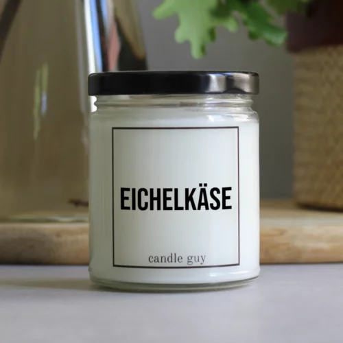 Duftkerze im Glas Eichelkäse
