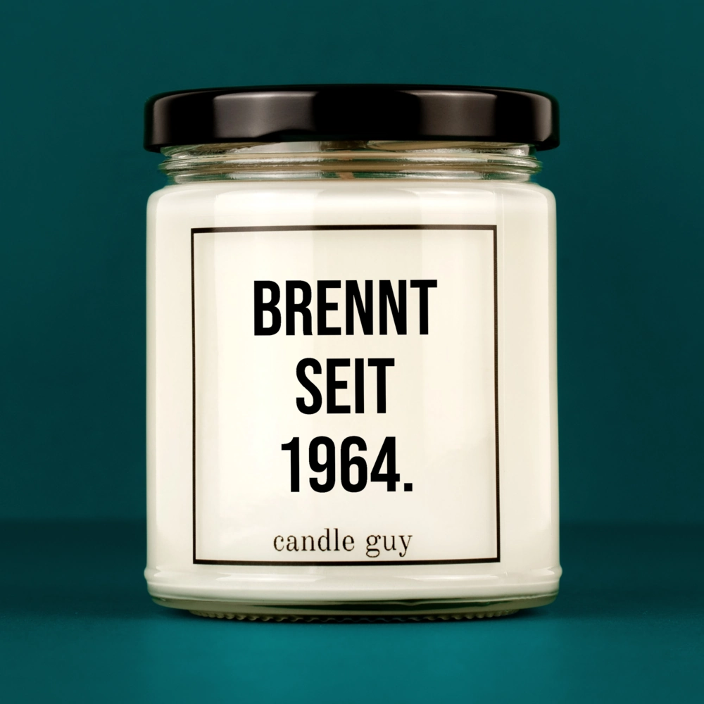 Kerze mit Spruch | Brennt seit 1964. | Farbe Weiß