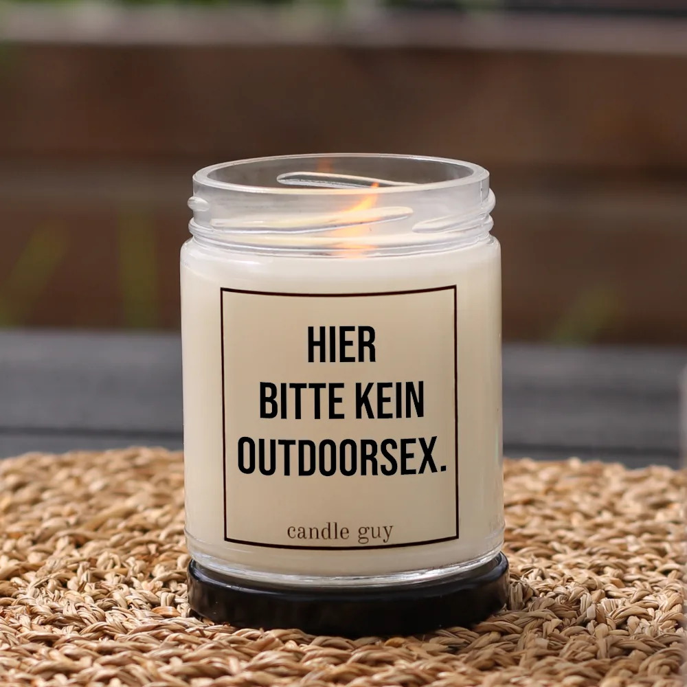 Brennende Citronella Kerze Hier bitte kein Outdoorsex.